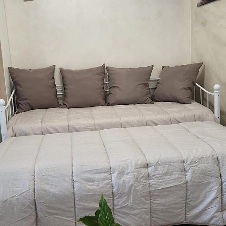 شقة Sole&Scudo فيناريا ريالي المظهر الخارجي الصورة